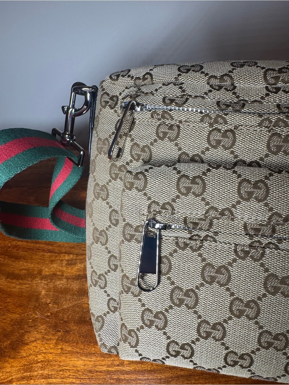 Beige Canvas Crossbody Bag. No Brand. - Picture 8 of 11